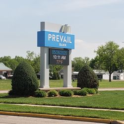 Prevail Bank - Prevail Bank -Wisconsin Rapids' monument sign - south