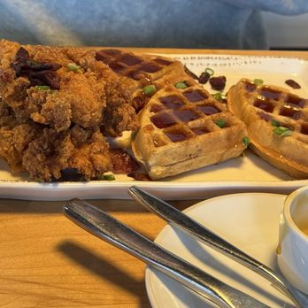 Kitchen Social - Chicken and waffles - Desserts Near Me - Cincinnati, Ohio Kitchen Social - Chicken and waffles - Desserts Near Me - Cincinnati, Ohio