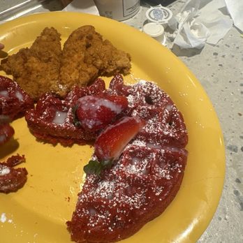Breakfast Brothers - Chicken and red velvet waffles - Breakfast & Brunch Near Me - Dallas, Texas Breakfast Brothers - Chicken and red velvet waffles - Breakfast & Brunch Near Me - Dallas, Texas
