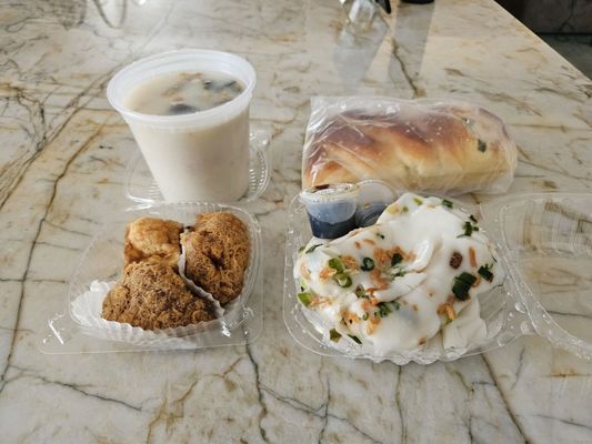 Wong Lee Bakery by null