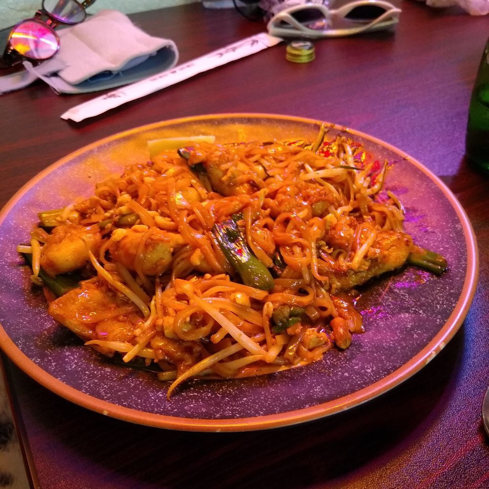 Good Chef Restaurant - Pad Thai - Asian Fusion Near Me - Miami, Florida Good Chef Restaurant - Pad Thai - Asian Fusion Near Me - Miami, Florida