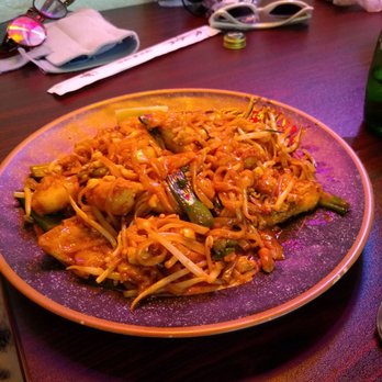 Good Chef Restaurant - Pad Thai - Asian Fusion Near Me - Miami, Florida Good Chef Restaurant - Pad Thai - Asian Fusion Near Me - Miami, Florida