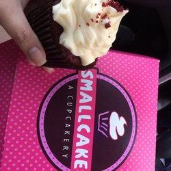 SmallCakes Cupcakery - Red velvet