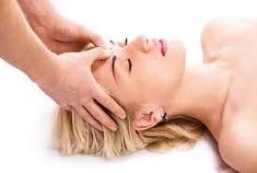 Mobile Massage / Muscle Whisperer  Logo