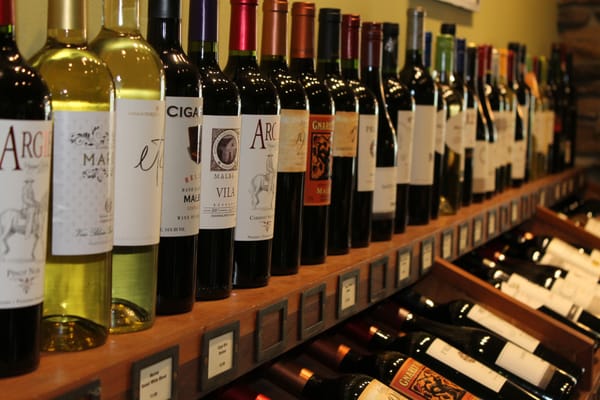 Vintage Harlem Wine & Spirits by null