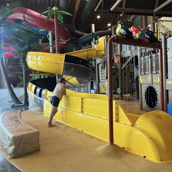 Aquabasilea - Gyms Near Me - Pratteln, BL