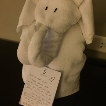 The Bellevue Manila - Love love love! I feel like a queen. - Hotels Near Me - Muntinlupa, NCR