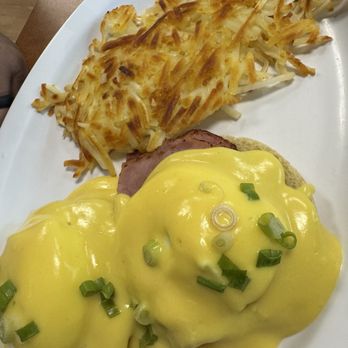 Naya's Cafe - Eggs Benedict - Diners Near Me - Kent, Washington Naya's Cafe - Eggs Benedict - Diners Near Me - Kent, Washington