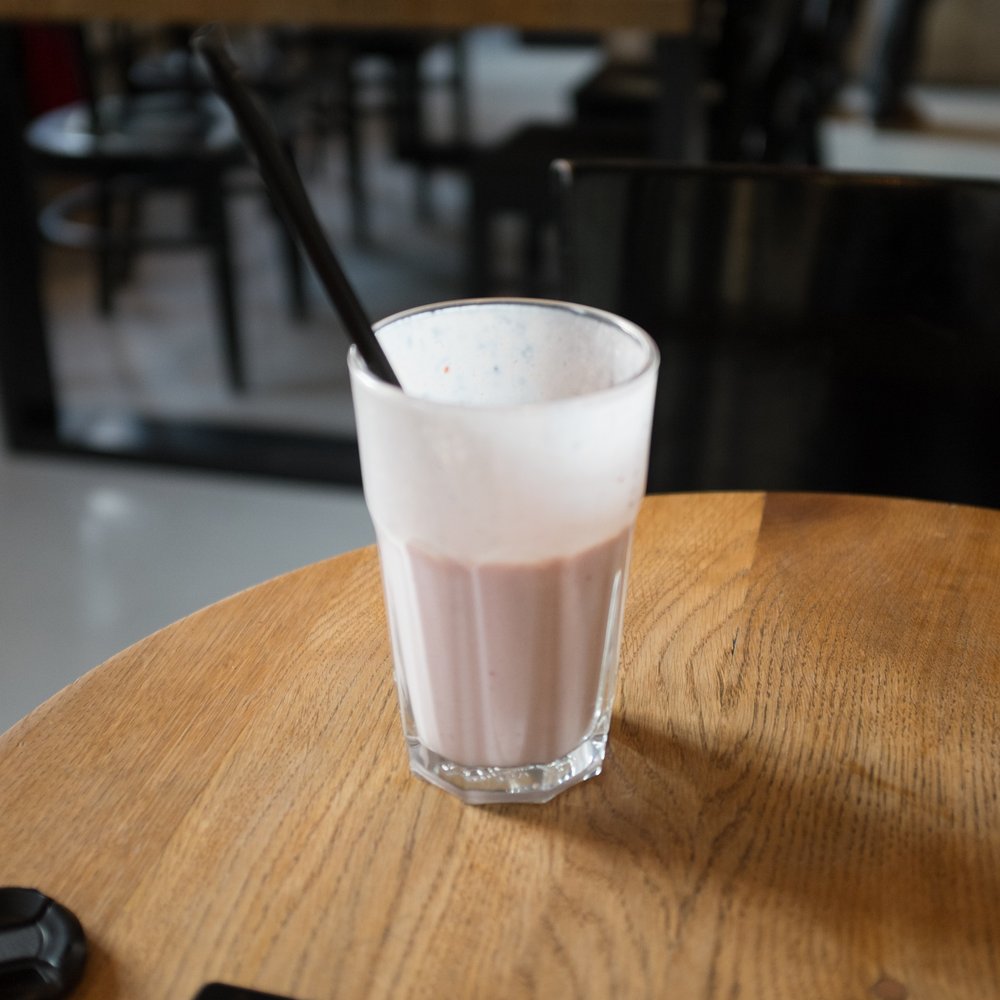 Bococa Bistro - Smoothie (banana and raspberry) - Bistros Near Me - Kraków, Massachusetts Bococa Bistro - Smoothie (banana and raspberry) - Bistros Near Me - Kraków, Massachusetts