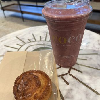 Coco Crepes & Coffee - Greenway - Berry Berry Smoothie and Duffin - Creperies Near Me - Houston, Texas Coco Crepes & Coffee - Greenway - Berry Berry Smoothie and Duffin - Creperies Near Me - Houston, Texas