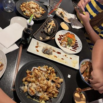 Ha Sushi - Popcorn Lobster Roll Las Vegas Pink Lady Roll - Japanese Near Me - Upland, California Ha Sushi - Popcorn Lobster Roll Las Vegas Pink Lady Roll - Japanese Near Me - Upland, California