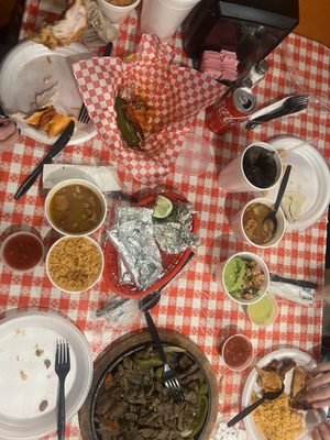 Los Norteños Pollos Asados by null