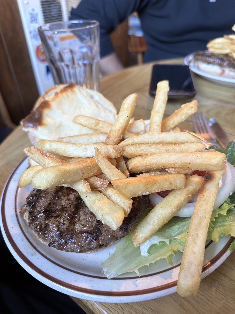 The Bag & Kettle Logo