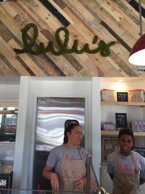 Lulu's Nitrogen Ice Cream by null