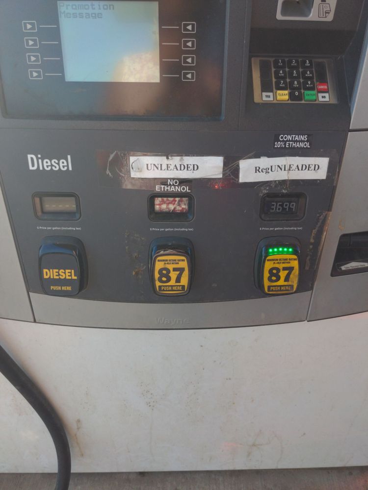 LYNN’S DAKOTAMART Updated June 2024 Fort Thompson, South Dakota Grocery Phone Number Yelp