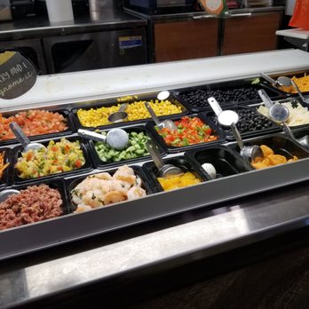 blend smoothie and salad bar