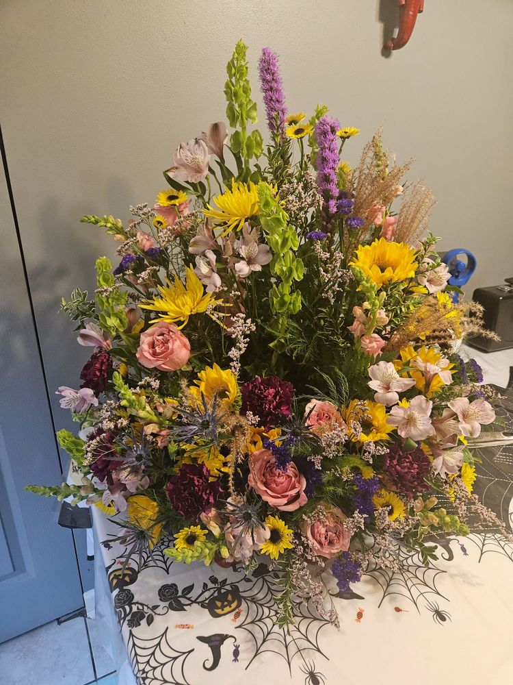 GALLERY OF FLOWERS Updated September 2024 19 Photos & 21 Reviews