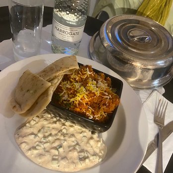 Caprice Restaurant & Terrace - Chicken Biryani - British Near Me - Winnersh, WOK