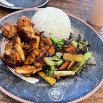 Miku Ramen & Kung Fu Tea - Chicken and Shrimp Hibachi - Asian Fusion Near Me - Riverview, Florida Miku Ramen & Kung Fu Tea - Chicken and Shrimp Hibachi - Asian Fusion Near Me - Riverview, Florida