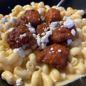 Tucker Duke's - Buffalo Mac and Cheese - Burgers Near Me - Deerfield Beach, Florida
