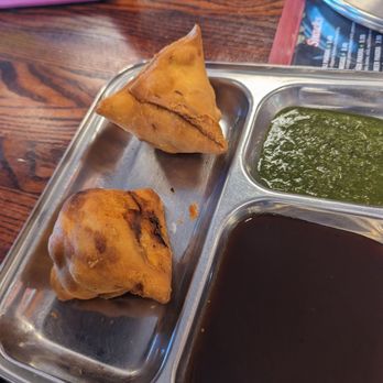Chaat Paradise Folsom - Samosa so good. Tasy filling crust was perfect. My 5 year old wanted more - Vegan Near Me - Folsom, California Chaat Paradise Folsom - Samosa so good. Tasy filling crust was perfect. My 5 year old wanted more - Vegan Near Me - Folsom, California