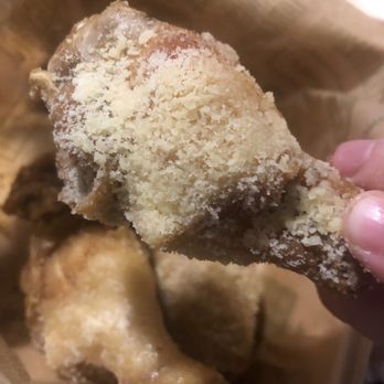 Wingstop - 2 out of my 5 wings at least had Parmesan on one side... nothing on the other, completely devoid of flavor - Chicken Wings Near Me - Vancouver, Washington