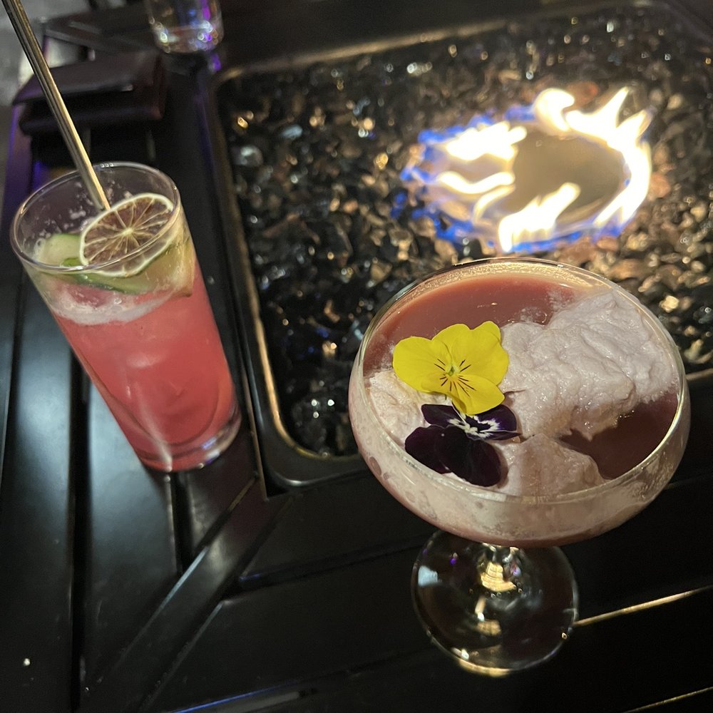 barTini bistro - Cocktail Bars Near Me - Eugene, Oregon