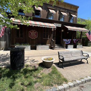 The Stirling Hotel - Front entrance - New American Near Me - Stirling, New Jersey