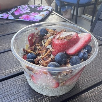 Kihei Caffe Lahaina - Breakfast bowl with chia seeds and toasted coconut and berries - Breakfast & Brunch Near Me - Lahaina, Hawaii Kihei Caffe Lahaina - Breakfast bowl with chia seeds and toasted coconut and berries - Breakfast & Brunch Near Me - Lahaina, Hawaii