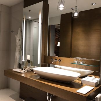 Le Germain Hotel Calgary - Hotels Near Me - Calgary, Alberta Le Germain Hotel Calgary - Hotels Near Me - Calgary, Alberta