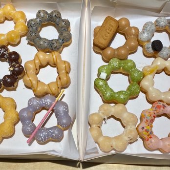 Mochi Ring Donut - Glazed, Black sesame, Coffee, Oreo, Nutella, Brown Sugar milk tea, Matcha, Yuzu, Cinnamon, Taro, Coconut, Strawberry - Donuts Near Me - Edison, New Jersey Mochi Ring Donut - Glazed, Black sesame, Coffee, Oreo, Nutella, Brown Sugar milk tea, Matcha, Yuzu, Cinnamon, Taro, Coconut, Strawberry - Donuts Near Me - Edison, New Jersey