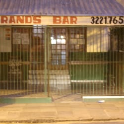 Grand's Bar