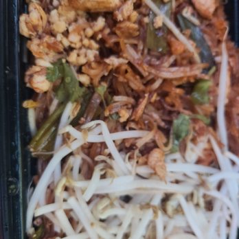 Thai Square Restaurant - Chicken Pad Thai - Thai Near Me - Arlington, Virginia Thai Square Restaurant - Chicken Pad Thai - Thai Near Me - Arlington, Virginia