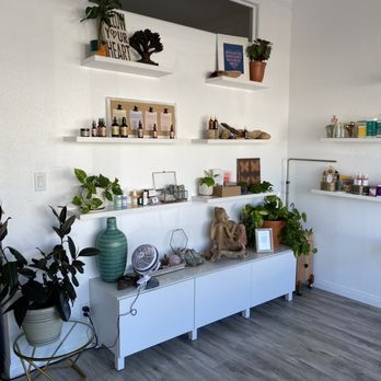 Geri Schultz Acupuncture - Acupuncture Near Me - Hermosa Beach, California Geri Schultz Acupuncture - Acupuncture Near Me - Hermosa Beach, California