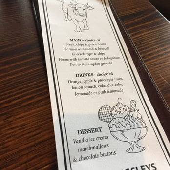 Kingsleys Steak & Crabhouse - They have a kid's menu with a small kid's packet! Nice. - Seafood Near Me - Woolloomooloo, NSW