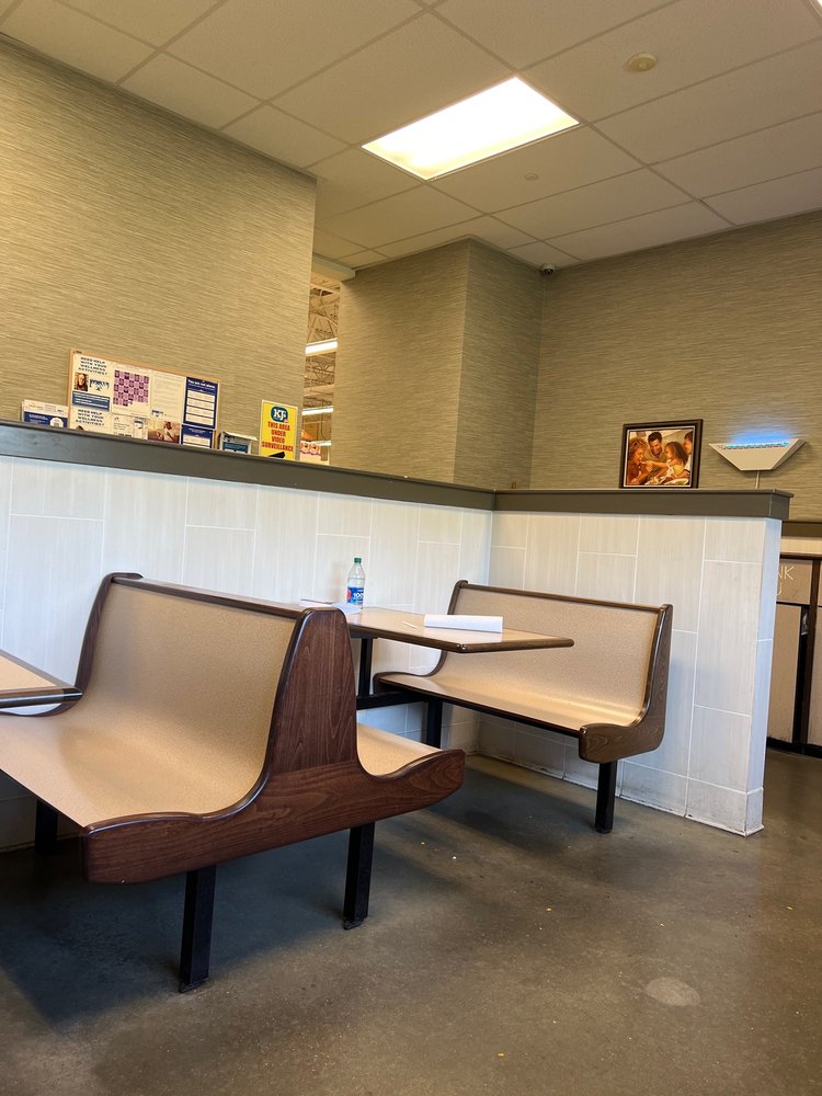 KJS MARKET IGA Updated October 2024 525 S Ebenezer Rd, Florence