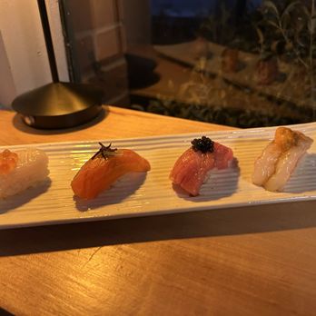Sushi Tokoro - SUSHIRO OMAKASE CHEF'S nigiri - Sushi Bars Near Me - New York, New York Sushi Tokoro - SUSHIRO OMAKASE CHEF'S nigiri - Sushi Bars Near Me - New York, New York