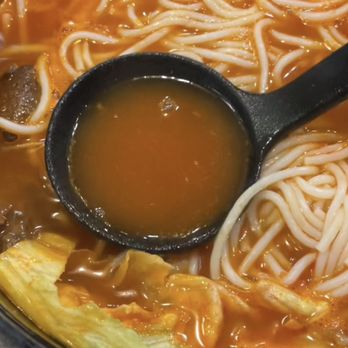 Ten Second Noodles house - Tomato beef rice noodle - Chinese Near Me - Boston, Massachusetts