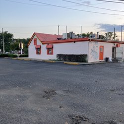 The Hut Diner