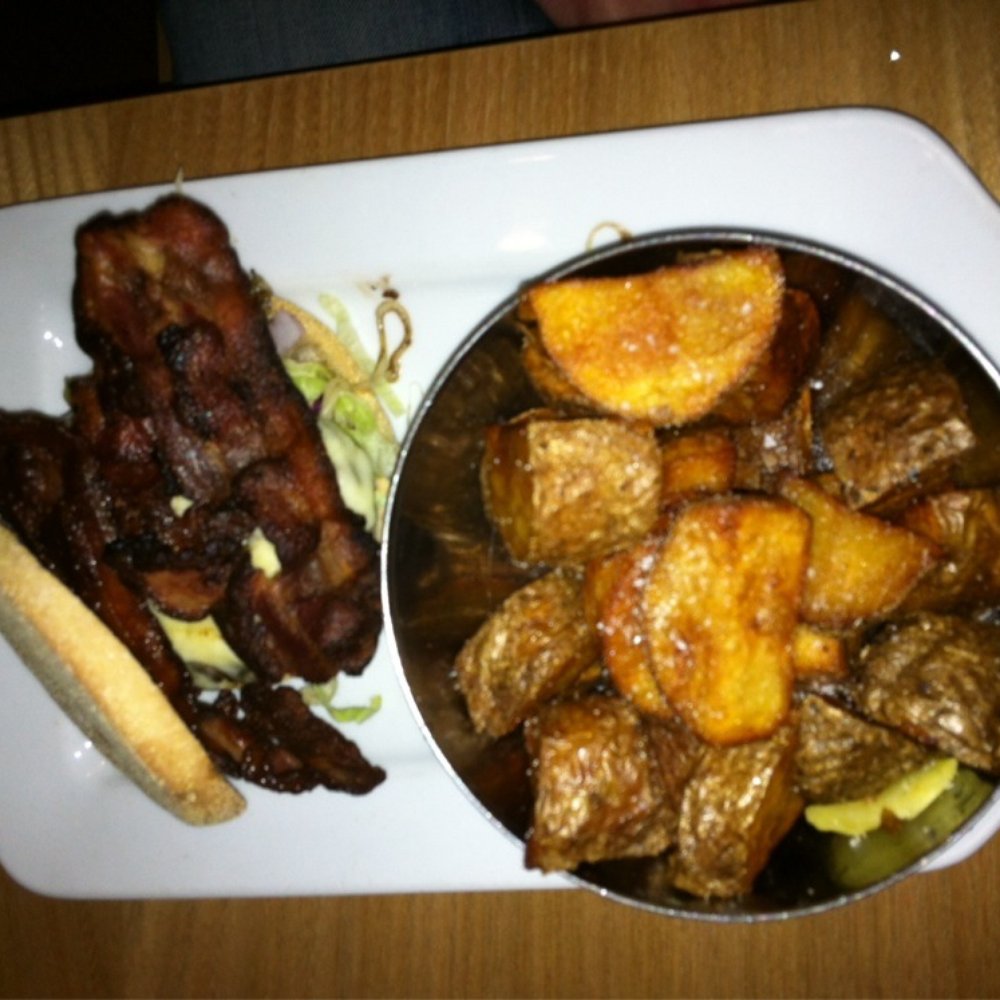 Smokey's - Bars Near Me - Vienna, 9 Smokey's - Bars Near Me - Vienna, 9