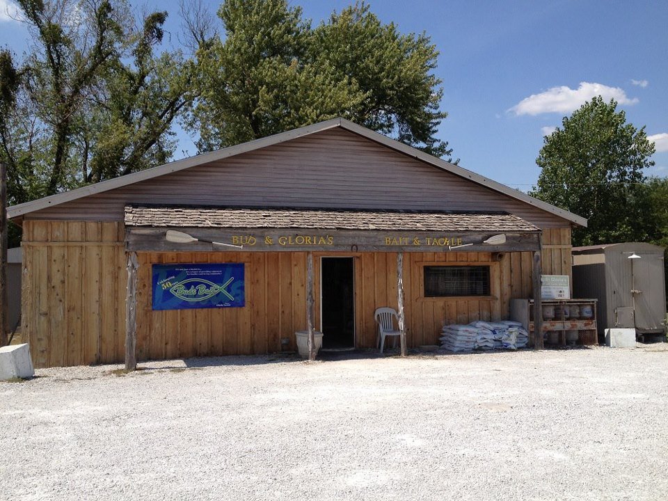 BUD & GLORIA’S BAIT & TACKLE Updated October 2024 425 E Hwy 96
