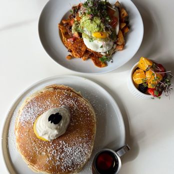 Society Kitchen - New American Near Me - Santa Monica, California Society Kitchen - New American Near Me - Santa Monica, California