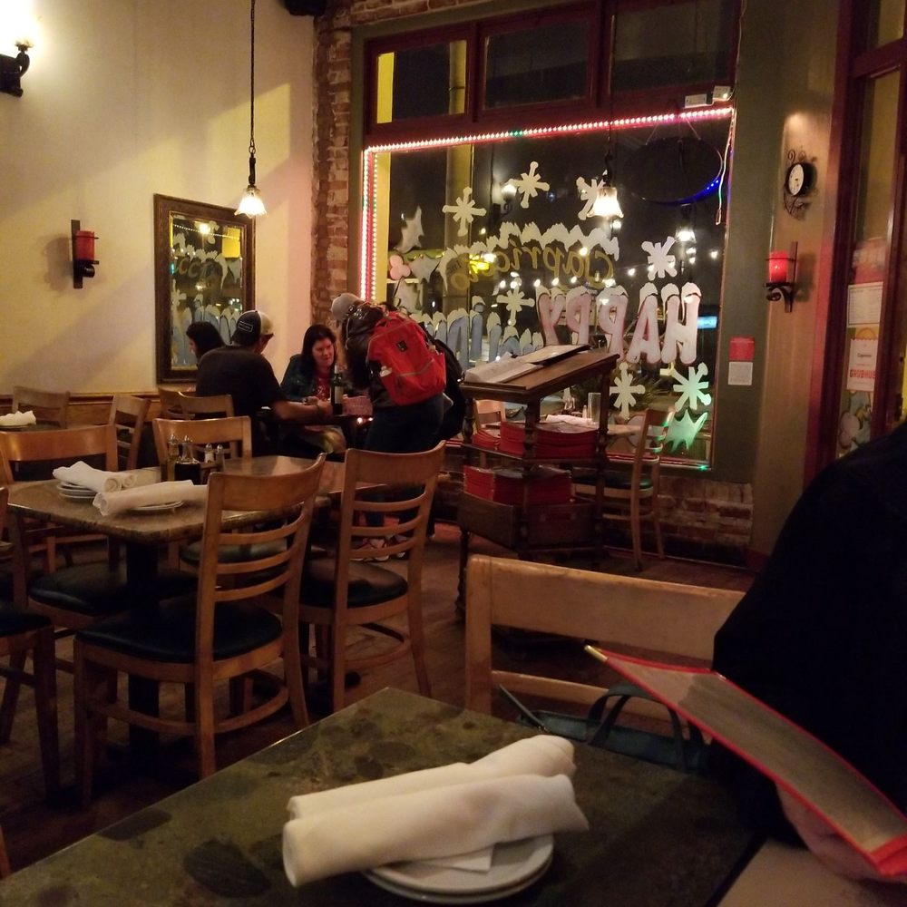 Capriccio Inc - Dinner room - Italian Near Me - Ventura, California
