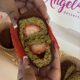 Dubai Strawberry Chewy Cookie