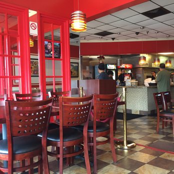 Chicken Rico - Nice interior. It gets busy at lunch but the line moves quickly. - Peruvian Near Me - Herndon, Virginia