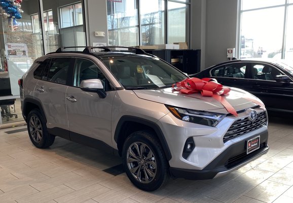 TOYOTA OF NASHUA - Updated January 2025 - 75 Photos & 257 Reviews - 10 ...