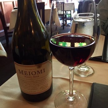 Lucca Restaurant & Bar - Italian Near Me - Boston, Massachusetts