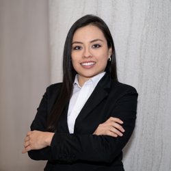 Diana Rios - RE/MAX Alliance