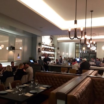 Henley - Indoor suave - New American Near Me - Nashville, Tennessee