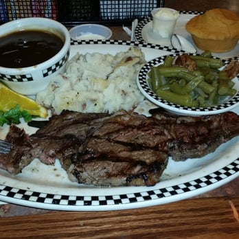 Black Bear Diner Gilroy - Let your eyes feast! - Diners Near Me - Gilroy, California